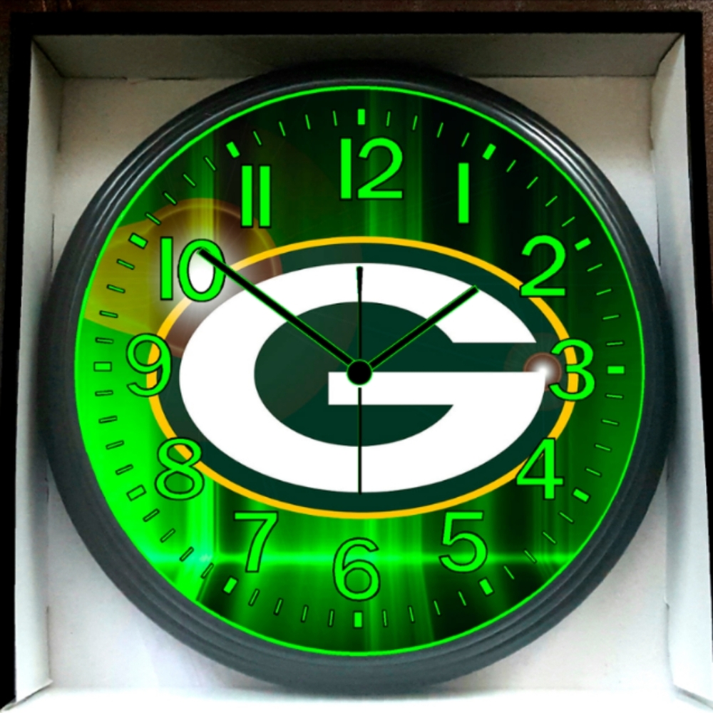 Green Bay Packers NFL Football Glow In The Dark Wall Clock New!